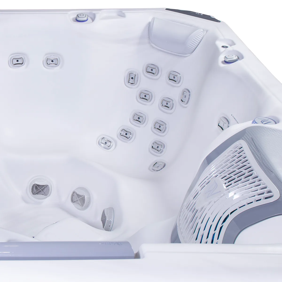 Kilimanjaro Life Essential - Wellis hot tub